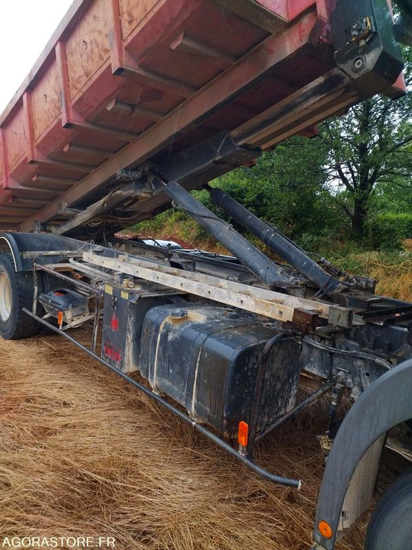 Kamion CAMION MERCEDES AMPLIROLL - 2002 - 766 000km: slika Kamion CAMION MERCEDES AMPLIROLL - 2002 - 766 000km