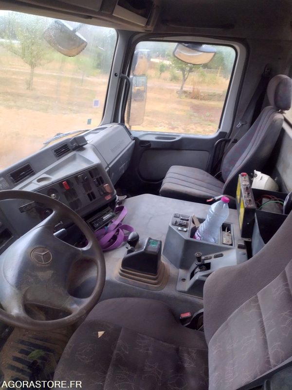 Kamion CAMION MERCEDES AMPLIROLL - 2002 - 766 000km: slika Kamion CAMION MERCEDES AMPLIROLL - 2002 - 766 000km