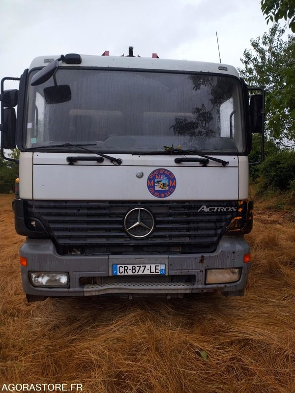 Kamion CAMION MERCEDES AMPLIROLL - 2002 - 766 000km: slika Kamion CAMION MERCEDES AMPLIROLL - 2002 - 766 000km