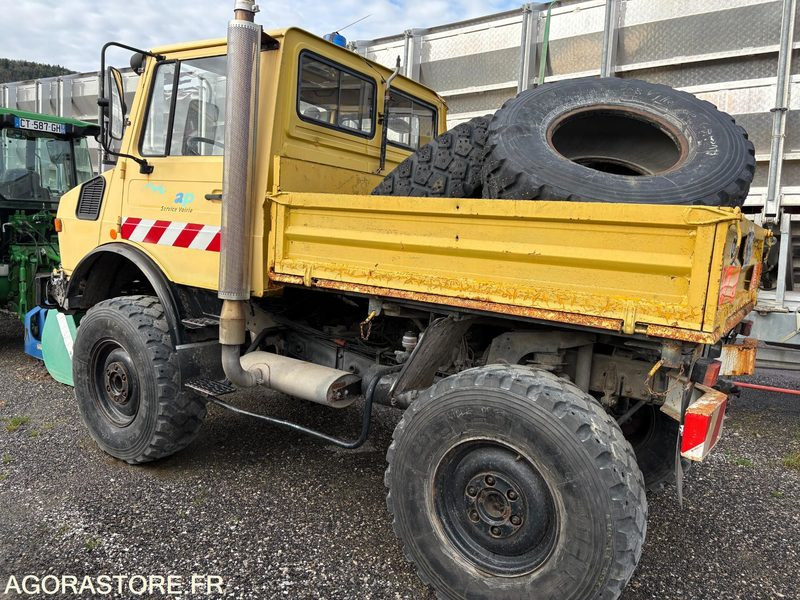CAMION MERCEDES UNIMOG 1200 - Kamion: slika CAMION MERCEDES UNIMOG 1200 - Kamion CAMION MERCEDES UNIMOG 1200 - Kamion: slika CAMION MERCEDES UNIMOG 1200 - Kamion