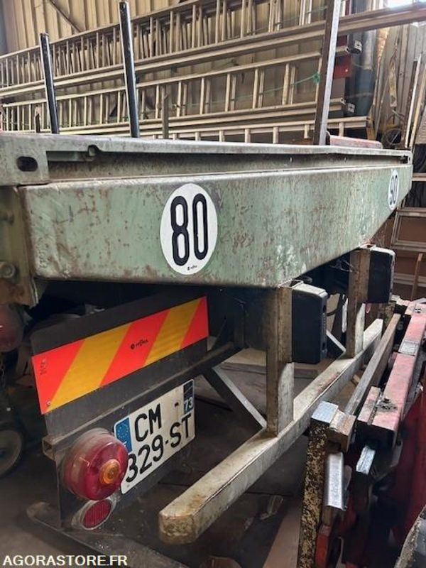 Kamion CAMION UNIC - 1974 / 82262 KM: slika Kamion CAMION UNIC - 1974 / 82262 KM