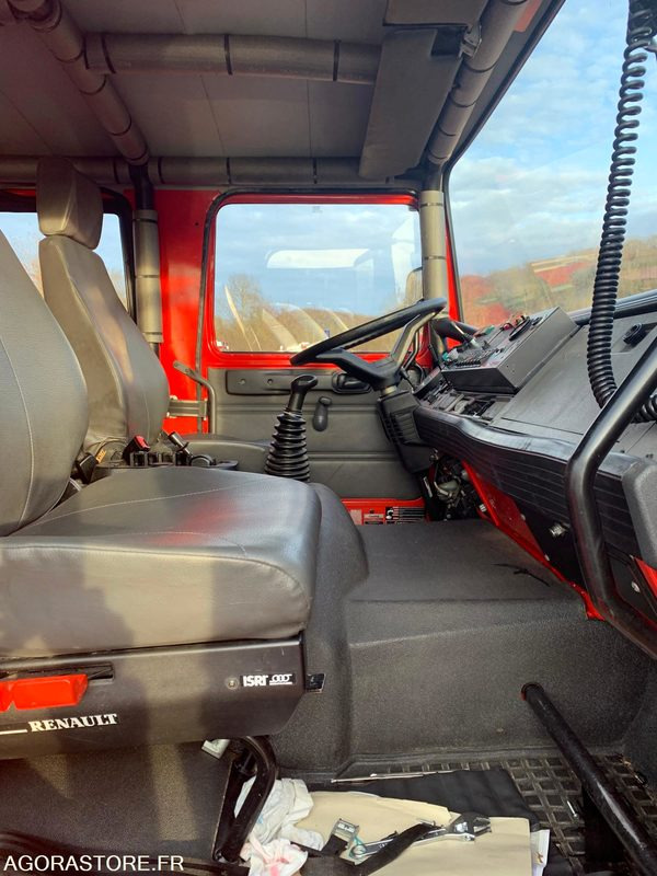 CCFM RENAULT M210 4*4 3331SP76 - Kamion: slika CCFM RENAULT M210 4*4 3331SP76 - Kamion CCFM RENAULT M210 4*4 3331SP76 - Kamion: slika CCFM RENAULT M210 4*4 3331SP76 - Kamion