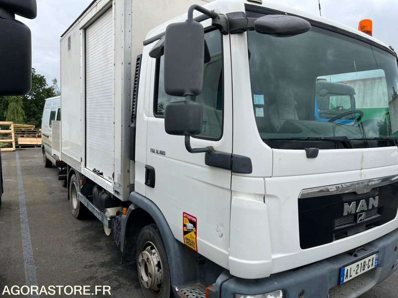 MAN TGL 8.180 4X2 BB - Kamion: slika MAN TGL 8.180 4X2 BB - Kamion MAN TGL 8.180 4X2 BB - Kamion: slika MAN TGL 8.180 4X2 BB - Kamion