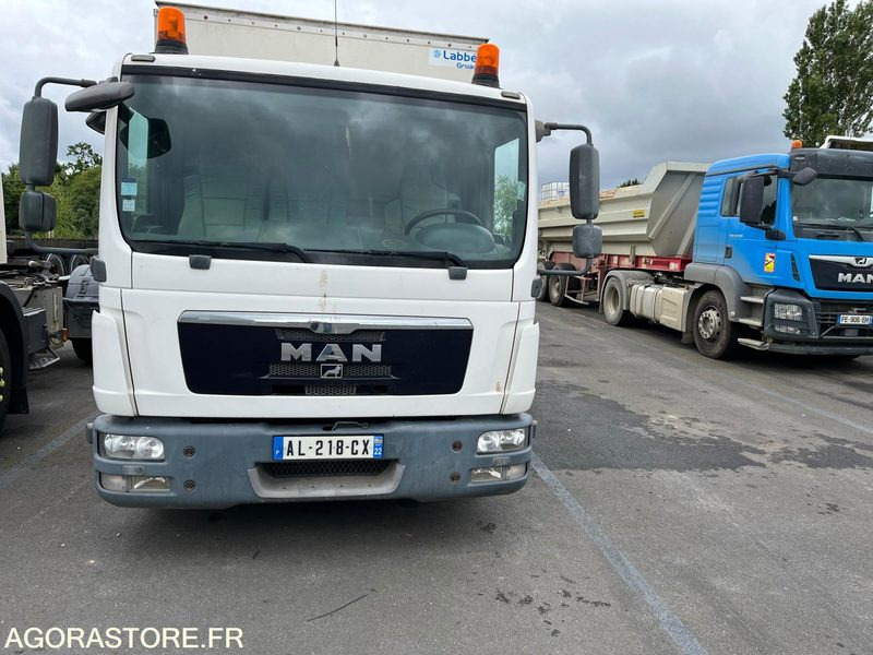 MAN TGL 8.180 4X2 BB - Kamion: slika MAN TGL 8.180 4X2 BB - Kamion MAN TGL 8.180 4X2 BB - Kamion: slika MAN TGL 8.180 4X2 BB - Kamion