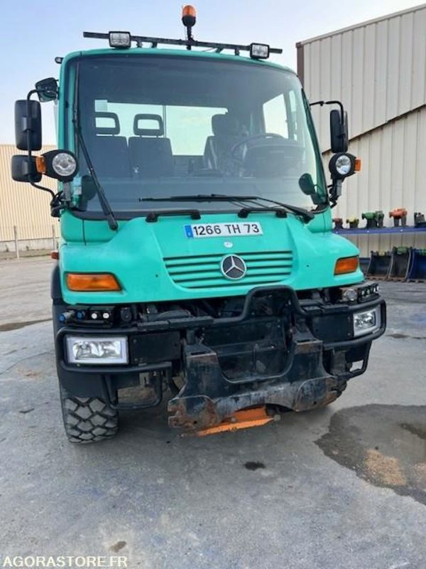 MERCEDES UNIMOG U300C VERSION COMMUNALE 2000 97652 KM - Kamion: slika MERCEDES UNIMOG U300C VERSION COMMUNALE 2000 97652 KM - Kamion MERCEDES UNIMOG U300C VERSION COMMUNALE 2000 97652 KM - Kamion: slika MERCEDES UNIMOG U300C VERSION COMMUNALE 2000 97652 KM - Kamion