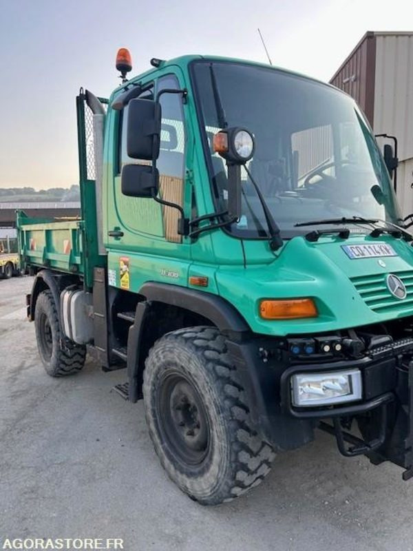 MERCEDES UNIMOG U300C VERSION COMMUNALE 2003 38210 KM + EPAREUSE CMV 450GP - Kamion: slika MERCEDES UNIMOG U300C VERSION COMMUNALE 2003 38210 KM + EPAREUSE CMV 450GP - Kamion MERCEDES UNIMOG U300C VERSION COMMUNALE 2003 38210 KM + EPAREUSE CMV 450GP - Kamion: slika MERCEDES UNIMOG U300C VERSION COMMUNALE 2003 38210 KM + EPAREUSE CMV 450GP - Kamion