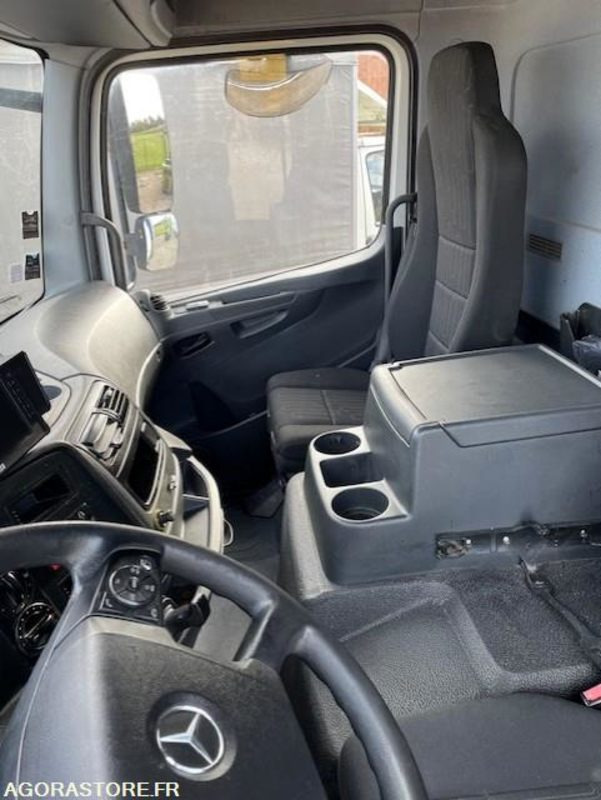 Mercedes Atego 2017 Boite automatique - Kamion: slika Mercedes Atego 2017 Boite automatique - Kamion Mercedes Atego 2017 Boite automatique - Kamion: slika Mercedes Atego 2017 Boite automatique - Kamion