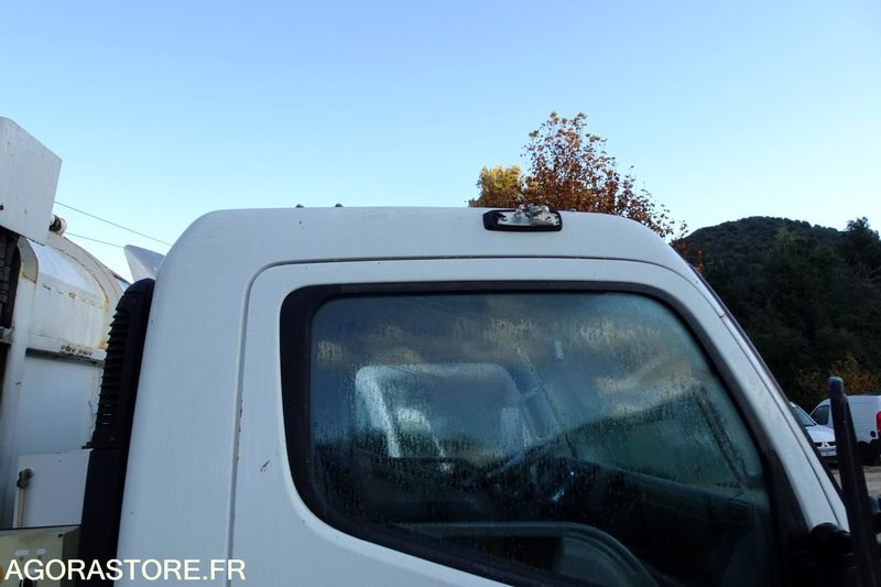 Kamion Mitsubishi Fuso: slika Kamion Mitsubishi Fuso
