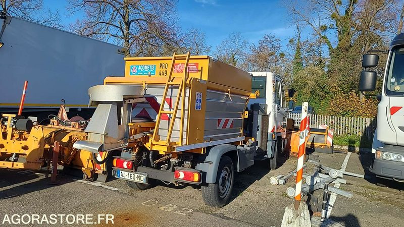 Multicar - Fumoir 4x4 EQUIPE VH - 2009 - AJ160MC- PRO449-PRO249 - Kamion: slika Multicar - Fumoir 4x4 EQUIPE VH - 2009 - AJ160MC- PRO449-PRO249 - Kamion Multicar - Fumoir 4x4 EQUIPE VH - 2009 - AJ160MC- PRO449-PRO249 - Kamion: slika Multicar - Fumoir 4x4 EQUIPE VH - 2009 - AJ160MC- PRO449-PRO249 - Kamion