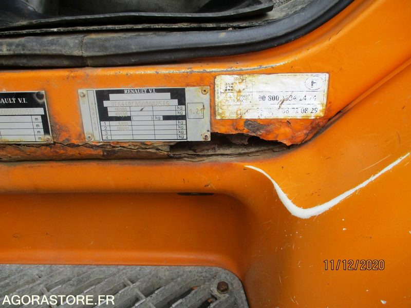 Kamion RENAULT MIDLUM 22016C BENNE 2001: slika Kamion RENAULT MIDLUM 22016C BENNE 2001
