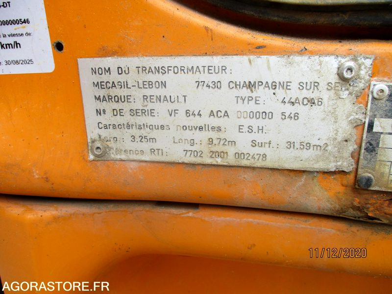 Kamion RENAULT MIDLUM 22016C BENNE 2001: slika Kamion RENAULT MIDLUM 22016C BENNE 2001