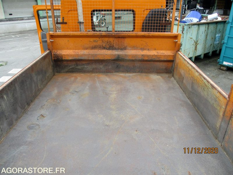 RENAULT MIDLUM 22016C BENNE 2001 - Kamion: slika RENAULT MIDLUM 22016C BENNE 2001 - Kamion RENAULT MIDLUM 22016C BENNE 2001 - Kamion: slika RENAULT MIDLUM 22016C BENNE 2001 - Kamion