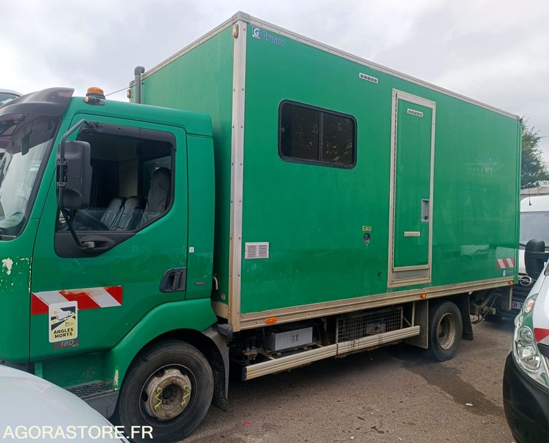 Renault Midlum 180 dci - VASP Base vie - 9 places - NON ROULANT - Kamion: slika Renault Midlum 180 dci - VASP Base vie - 9 places - NON ROULANT - Kamion Renault Midlum 180 dci - VASP Base vie - 9 places - NON ROULANT - Kamion: slika Renault Midlum 180 dci - VASP Base vie - 9 places - NON ROULANT - Kamion