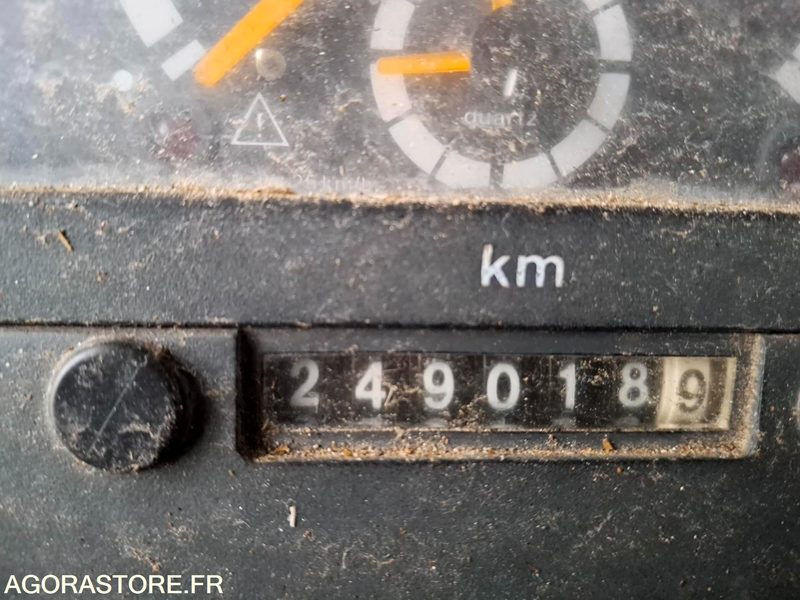 SCANIA M192 Chassis nu 249018 kms 1991 - Kamion: slika SCANIA M192 Chassis nu 249018 kms 1991 - Kamion SCANIA M192 Chassis nu 249018 kms 1991 - Kamion: slika SCANIA M192 Chassis nu 249018 kms 1991 - Kamion