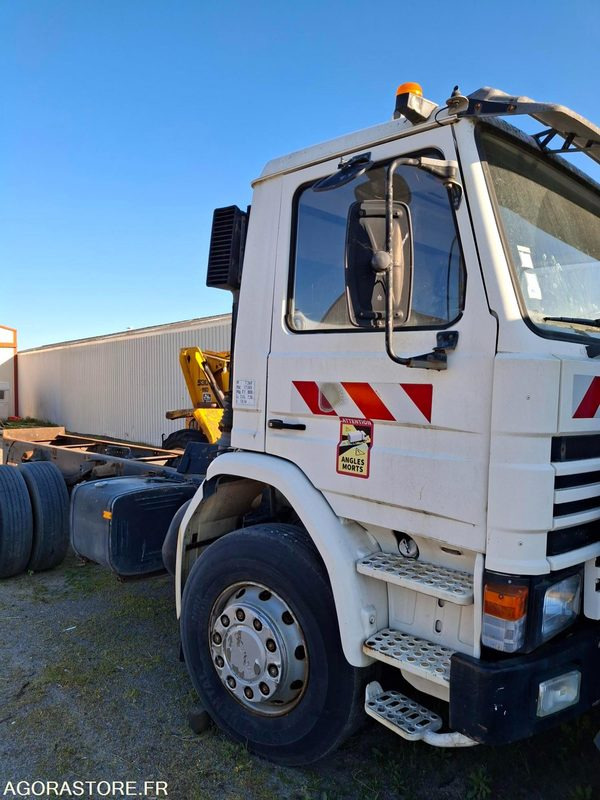 SCANIA M192 Chassis nu 249018 kms 1991 - Kamion: slika SCANIA M192 Chassis nu 249018 kms 1991 - Kamion SCANIA M192 Chassis nu 249018 kms 1991 - Kamion: slika SCANIA M192 Chassis nu 249018 kms 1991 - Kamion