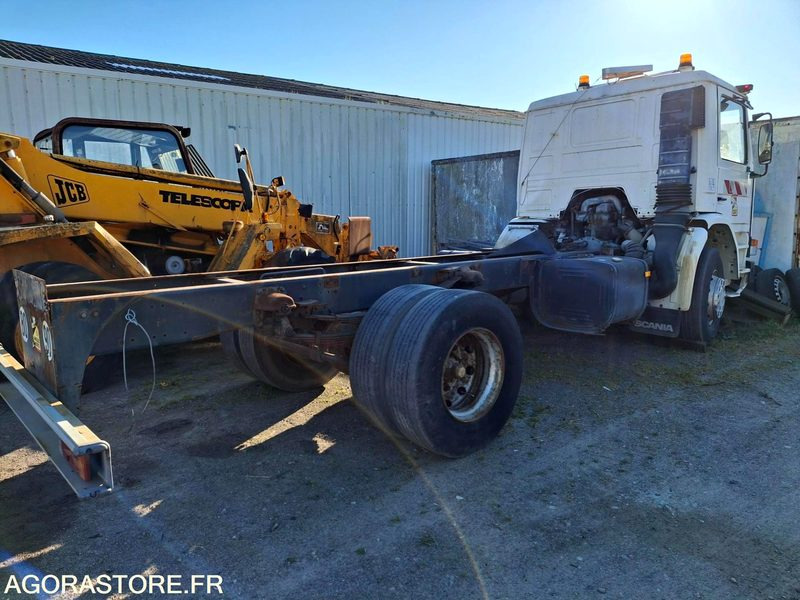 SCANIA M192 Chassis nu 249018 kms 1991 - Kamion: slika SCANIA M192 Chassis nu 249018 kms 1991 - Kamion SCANIA M192 Chassis nu 249018 kms 1991 - Kamion: slika SCANIA M192 Chassis nu 249018 kms 1991 - Kamion