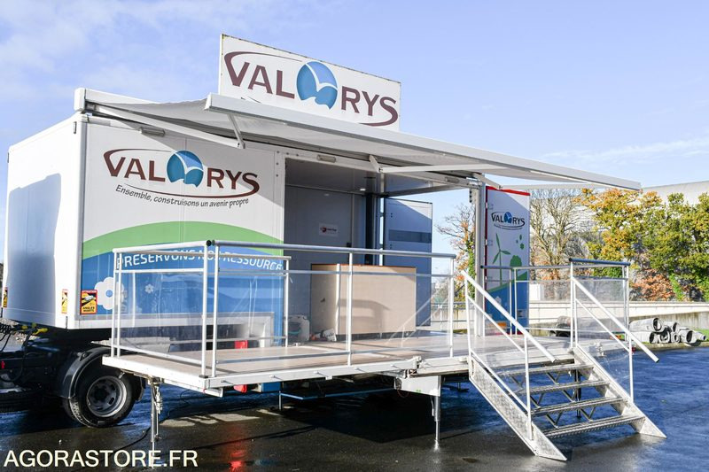 VEHICULE EVENEMENTIEL - CAMION PODIUM IVECO DAILY 6000 kms 2018 - Kamion: slika VEHICULE EVENEMENTIEL - CAMION PODIUM IVECO DAILY 6000 kms 2018 - Kamion VEHICULE EVENEMENTIEL - CAMION PODIUM IVECO DAILY 6000 kms 2018 - Kamion: slika VEHICULE EVENEMENTIEL - CAMION PODIUM IVECO DAILY 6000 kms 2018 - Kamion