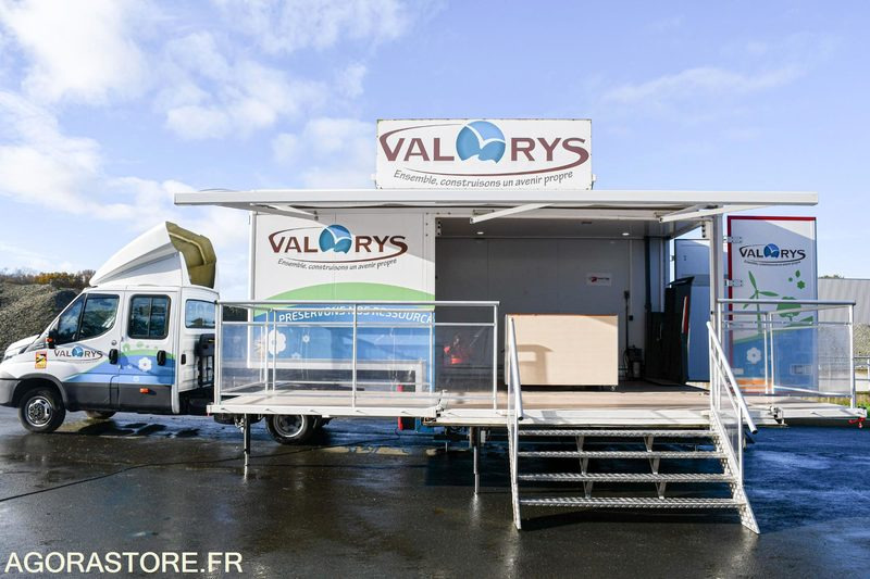 VEHICULE EVENEMENTIEL - CAMION PODIUM IVECO DAILY 6000 kms 2018 - Kamion: slika VEHICULE EVENEMENTIEL - CAMION PODIUM IVECO DAILY 6000 kms 2018 - Kamion VEHICULE EVENEMENTIEL - CAMION PODIUM IVECO DAILY 6000 kms 2018 - Kamion: slika VEHICULE EVENEMENTIEL - CAMION PODIUM IVECO DAILY 6000 kms 2018 - Kamion