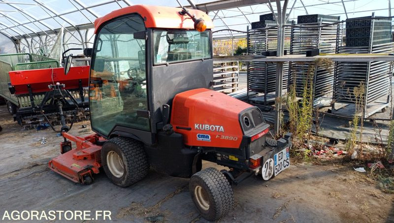 Kubota F3690 - Traktor: slika Kubota F3690 - Traktor Kubota F3690 - Traktor: slika Kubota F3690 - Traktor