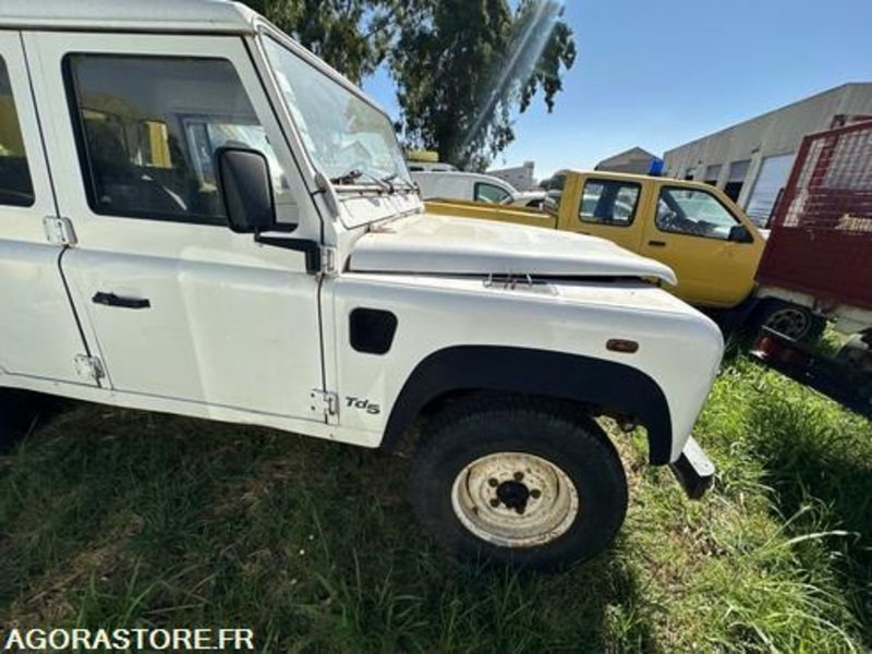 LAND ROVER DEFENDER - 2002 - 173989KM - 1158GY2B - Pick-up: slika LAND ROVER DEFENDER - 2002 - 173989KM - 1158GY2B - Pick-up LAND ROVER DEFENDER - 2002 - 173989KM - 1158GY2B - Pick-up: slika LAND ROVER DEFENDER - 2002 - 173989KM - 1158GY2B - Pick-up