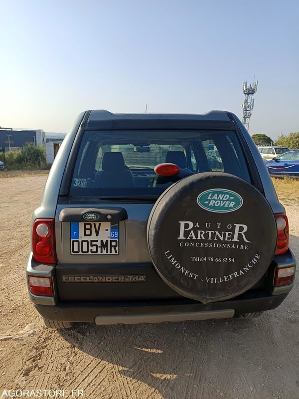 LAND ROVER FREELANDER - 2004 - 221800KMS - SUV: slika LAND ROVER FREELANDER - 2004 - 221800KMS - SUV LAND ROVER FREELANDER - 2004 - 221800KMS - SUV: slika LAND ROVER FREELANDER - 2004 - 221800KMS - SUV