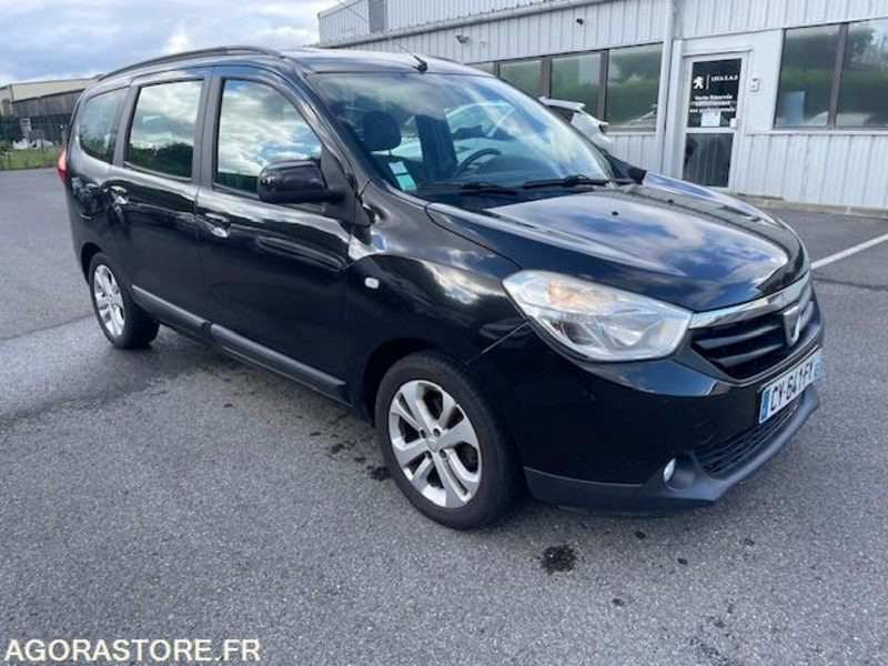 LODGY PRESTIGE 1.2 Tce 115cv. 09/2013. 161100 KM - Automobil: slika LODGY PRESTIGE 1.2 Tce 115cv. 09/2013. 161100 KM - Automobil LODGY PRESTIGE 1.2 Tce 115cv. 09/2013. 161100 KM - Automobil: slika LODGY PRESTIGE 1.2 Tce 115cv. 09/2013. 161100 KM - Automobil