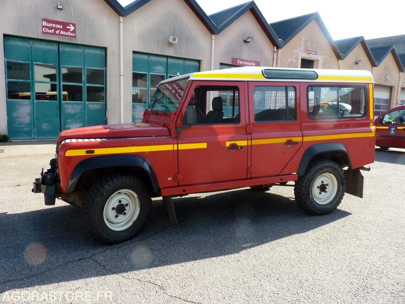Land Rover Defender Long - SUV: slika Land Rover Defender Long - SUV Land Rover Defender Long - SUV: slika Land Rover Defender Long - SUV