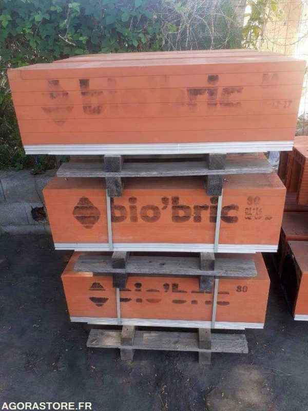 Lot de 12 coffres caisson de volet roulant tunnel préfabriqué BIO'BRIC - Alat/ Oprema: slika Lot de 12 coffres caisson de volet roulant tunnel préfabriqué BIO'BRIC - Alat/ Oprema Lot de 12 coffres caisson de volet roulant tunnel préfabriqué BIO'BRIC - Alat/ Oprema: slika Lot de 12 coffres caisson de volet roulant tunnel préfabriqué BIO'BRIC - Alat/ Oprema