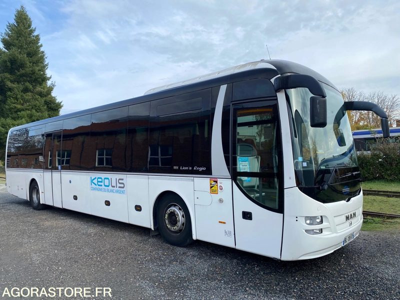 MAN LION'S REGIO N°116030 - Turistički autobus: slika MAN LION'S REGIO N°116030 - Turistički autobus MAN LION'S REGIO N°116030 - Turistički autobus: slika MAN LION'S REGIO N°116030 - Turistički autobus