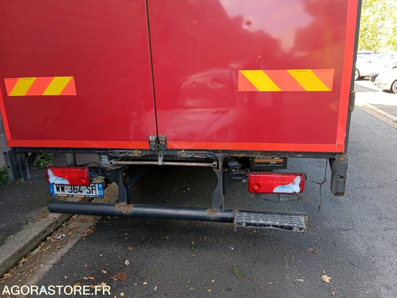 MAN TGL 7.150 ANNEE 2011- 7.5T - Kamion sandučar: slika MAN TGL 7.150 ANNEE 2011- 7.5T - Kamion sandučar MAN TGL 7.150 ANNEE 2011- 7.5T - Kamion sandučar: slika MAN TGL 7.150 ANNEE 2011- 7.5T - Kamion sandučar