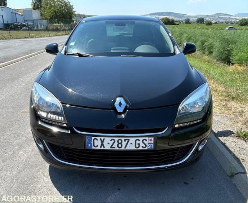 MEGANE 1.2 L TCE 115 CH BOSE EDITION - 2013 - 97 595 kms - Automobil: slika MEGANE 1.2 L TCE 115 CH BOSE EDITION - 2013 - 97 595 kms - Automobil MEGANE 1.2 L TCE 115 CH BOSE EDITION - 2013 - 97 595 kms - Automobil: slika MEGANE 1.2 L TCE 115 CH BOSE EDITION - 2013 - 97 595 kms - Automobil