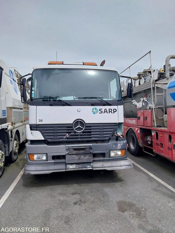 MERCEDES Actros HUWER 2004 (250 000Km) NON ROULANT EXPORT UNIQUEMENT - Vakum kamion: slika MERCEDES Actros HUWER 2004 (250 000Km) NON ROULANT EXPORT UNIQUEMENT - Vakum kamion MERCEDES Actros HUWER 2004 (250 000Km) NON ROULANT EXPORT UNIQUEMENT - Vakum kamion: slika MERCEDES Actros HUWER 2004 (250 000Km) NON ROULANT EXPORT UNIQUEMENT - Vakum kamion