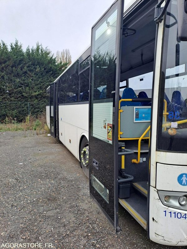 MERCEDES INTOURO N°111044 - Školski autobus: slika MERCEDES INTOURO N°111044 - Školski autobus MERCEDES INTOURO N°111044 - Školski autobus: slika MERCEDES INTOURO N°111044 - Školski autobus