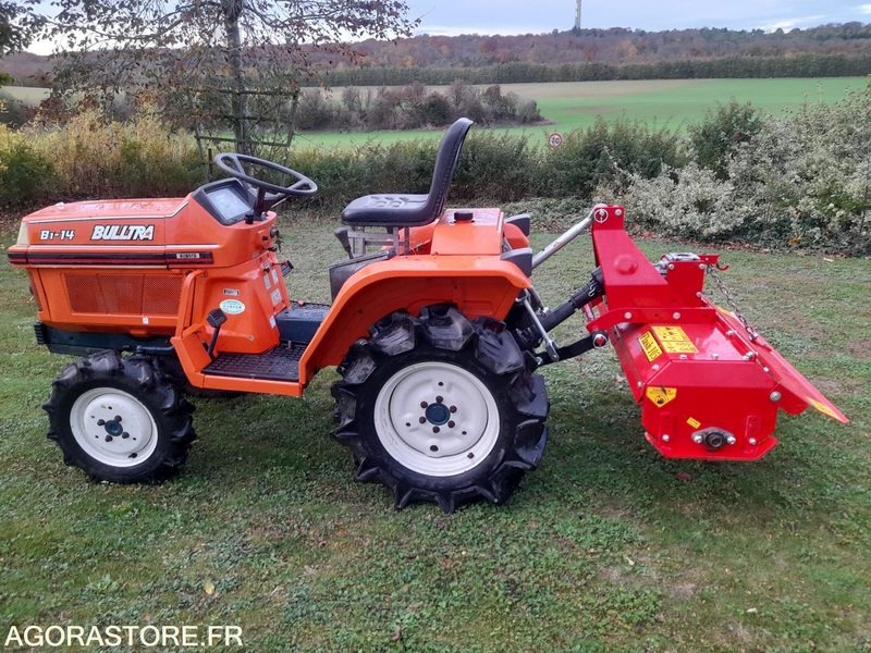 MICRO TRACTEUR 16 CV AVEC ROTOVATOR - Traktor: slika MICRO TRACTEUR 16 CV AVEC ROTOVATOR - Traktor MICRO TRACTEUR 16 CV AVEC ROTOVATOR - Traktor: slika MICRO TRACTEUR 16 CV AVEC ROTOVATOR - Traktor