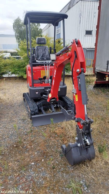 MINI-PELLE MOTEUR KUBOTA - HUAYEE HY16 - Bager: slika  MINI-PELLE MOTEUR KUBOTA - HUAYEE HY16 - Bager MINI-PELLE MOTEUR KUBOTA - HUAYEE HY16 - Bager: slika  MINI-PELLE MOTEUR KUBOTA - HUAYEE HY16 - Bager