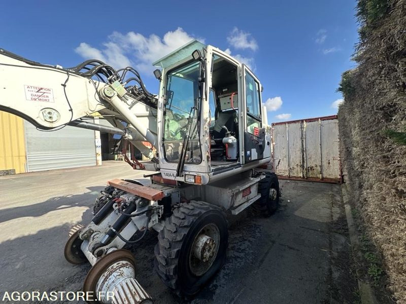 MINI PELLE RAIL ROUTE - TEREX 1404 - 2012 / 6202 HEURES (MD013) - Bager: slika MINI PELLE RAIL ROUTE - TEREX 1404 - 2012 / 6202 HEURES (MD013) - Bager MINI PELLE RAIL ROUTE - TEREX 1404 - 2012 / 6202 HEURES (MD013) - Bager: slika MINI PELLE RAIL ROUTE - TEREX 1404 - 2012 / 6202 HEURES (MD013) - Bager