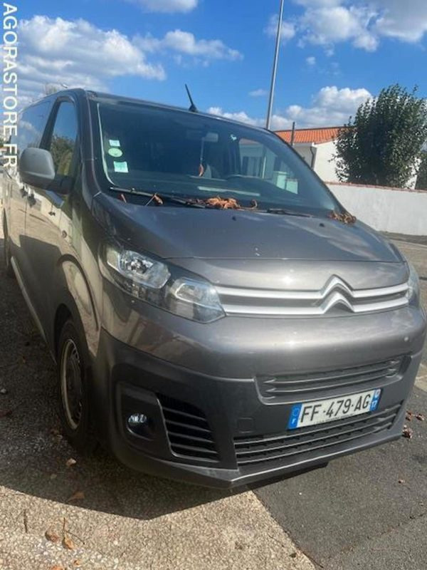 MINIBUS CITROEN JUMPY SPACETOURER 1.5L BHDI - 4 portes - 2019 - 182 000km - Minibus, Putnički kombi: slika MINIBUS CITROEN JUMPY SPACETOURER 1.5L BHDI - 4 portes - 2019 - 182 000km - Minibus, Putnički kombi MINIBUS CITROEN JUMPY SPACETOURER 1.5L BHDI - 4 portes - 2019 - 182 000km - Minibus, Putnički kombi: slika MINIBUS CITROEN JUMPY SPACETOURER 1.5L BHDI - 4 portes - 2019 - 182 000km - Minibus, Putnički kombi