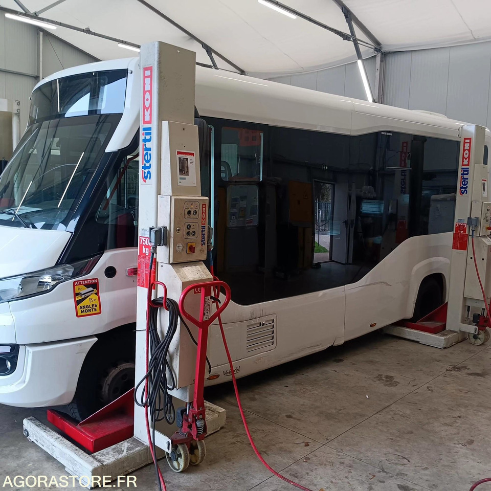 MINIBUS VEHIXEL CYTIOS N° 100762 MEC2016 172285KM EB-549-LT - Minibus, Putnički kombi: slika MINIBUS VEHIXEL CYTIOS N° 100762 MEC2016 172285KM EB-549-LT - Minibus, Putnički kombi MINIBUS VEHIXEL CYTIOS N° 100762 MEC2016 172285KM EB-549-LT - Minibus, Putnički kombi: slika MINIBUS VEHIXEL CYTIOS N° 100762 MEC2016 172285KM EB-549-LT - Minibus, Putnički kombi