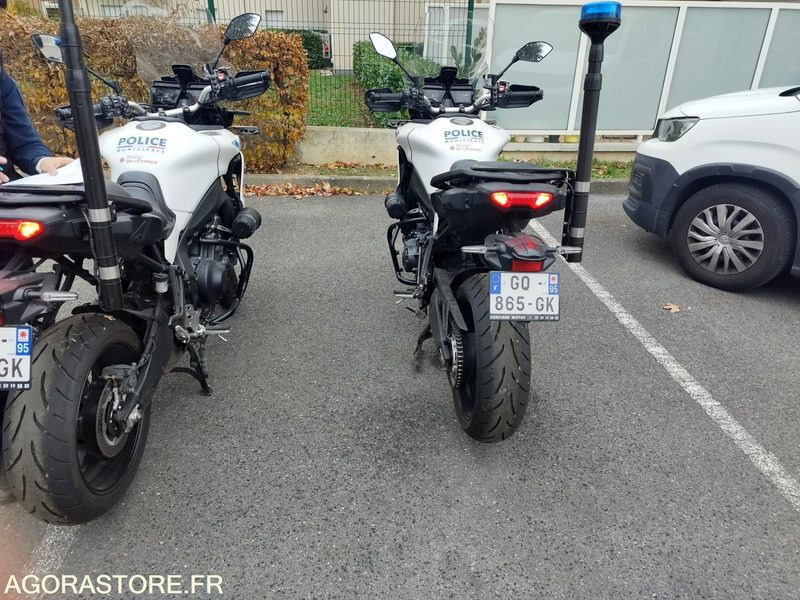 MOTO YAMAHA POLICE MUNICIPALE - Motocikl: slika MOTO YAMAHA POLICE MUNICIPALE - Motocikl MOTO YAMAHA POLICE MUNICIPALE - Motocikl: slika MOTO YAMAHA POLICE MUNICIPALE - Motocikl