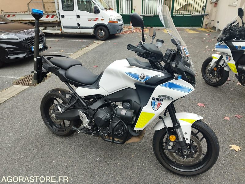 MOTO YAMAHA POLICE MUNICIPALE - Motocikl: slika MOTO YAMAHA POLICE MUNICIPALE - Motocikl MOTO YAMAHA POLICE MUNICIPALE - Motocikl: slika MOTO YAMAHA POLICE MUNICIPALE - Motocikl