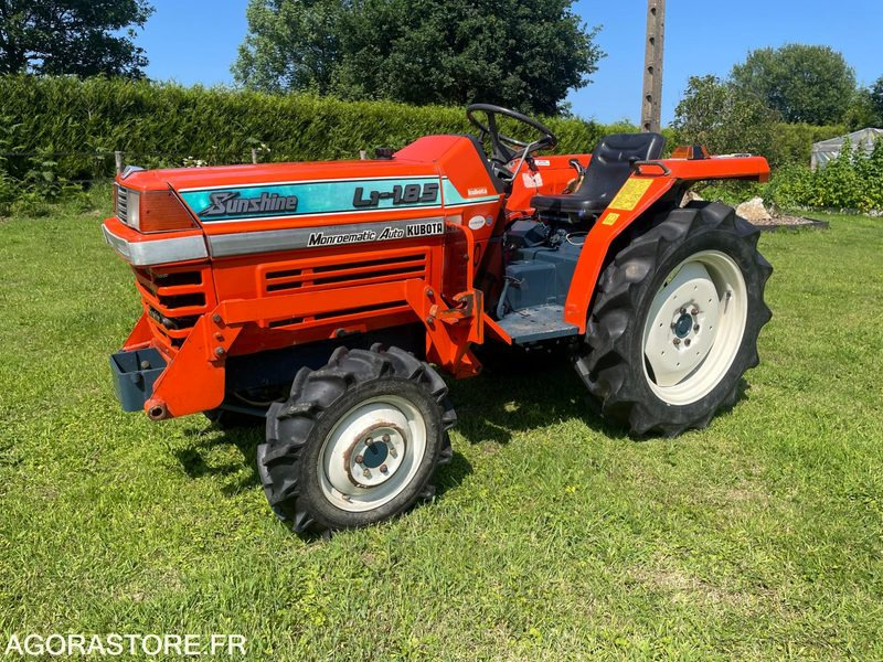 Micro-tracteur Kubota L1-185 - Traktor: slika  Micro-tracteur Kubota L1-185 - Traktor Micro-tracteur Kubota L1-185 - Traktor: slika  Micro-tracteur Kubota L1-185 - Traktor