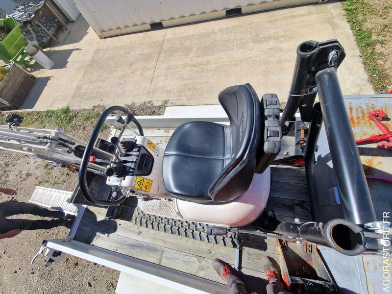 Mini Pelle 1T JCB 8010CTS + Remorque - 2023 / (NEUVE) 19 HEURES (EMF201) - Mini bager: slika Mini Pelle 1T JCB 8010CTS + Remorque - 2023 / (NEUVE) 19 HEURES (EMF201) - Mini bager Mini Pelle 1T JCB 8010CTS + Remorque - 2023 / (NEUVE) 19 HEURES (EMF201) - Mini bager: slika Mini Pelle 1T JCB 8010CTS + Remorque - 2023 / (NEUVE) 19 HEURES (EMF201) - Mini bager