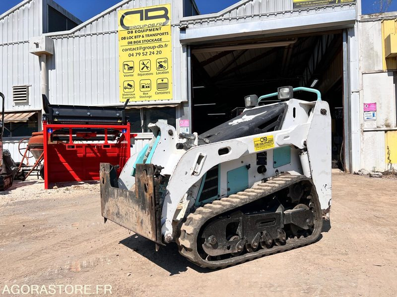 Mini-chargeuseà chenilles Bobcat MT55 - Kompaktni utovarivač gusjeničar: slika Mini-chargeuseà chenilles Bobcat MT55 - Kompaktni utovarivač gusjeničar Mini-chargeuseà chenilles Bobcat MT55 - Kompaktni utovarivač gusjeničar: slika Mini-chargeuseà chenilles Bobcat MT55 - Kompaktni utovarivač gusjeničar