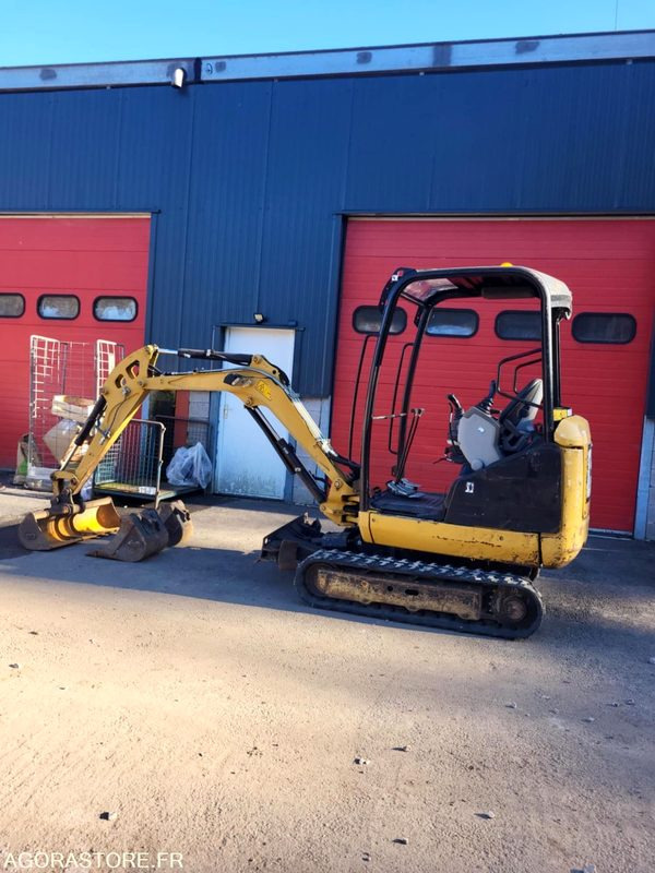 Mini pelle caterpillar 301.7 - Mini bager: slika Mini pelle caterpillar 301.7 - Mini bager Mini pelle caterpillar 301.7 - Mini bager: slika Mini pelle caterpillar 301.7 - Mini bager