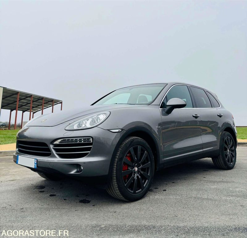 NIORT - PORSCHE CAYENNE 3.0 V6 - 2012 - 42 000 KM - Automobil: slika NIORT - PORSCHE CAYENNE 3.0 V6 - 2012 - 42 000 KM - Automobil NIORT - PORSCHE CAYENNE 3.0 V6 - 2012 - 42 000 KM - Automobil: slika NIORT - PORSCHE CAYENNE 3.0 V6 - 2012 - 42 000 KM - Automobil