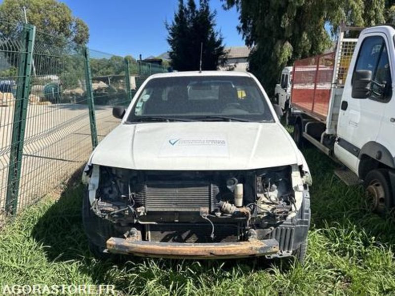 NISSAN NAVARRA - 2008 - 173581KM - 3389HN2B - Pick-up: slika NISSAN NAVARRA - 2008 - 173581KM - 3389HN2B - Pick-up NISSAN NAVARRA - 2008 - 173581KM - 3389HN2B - Pick-up: slika NISSAN NAVARRA - 2008 - 173581KM - 3389HN2B - Pick-up