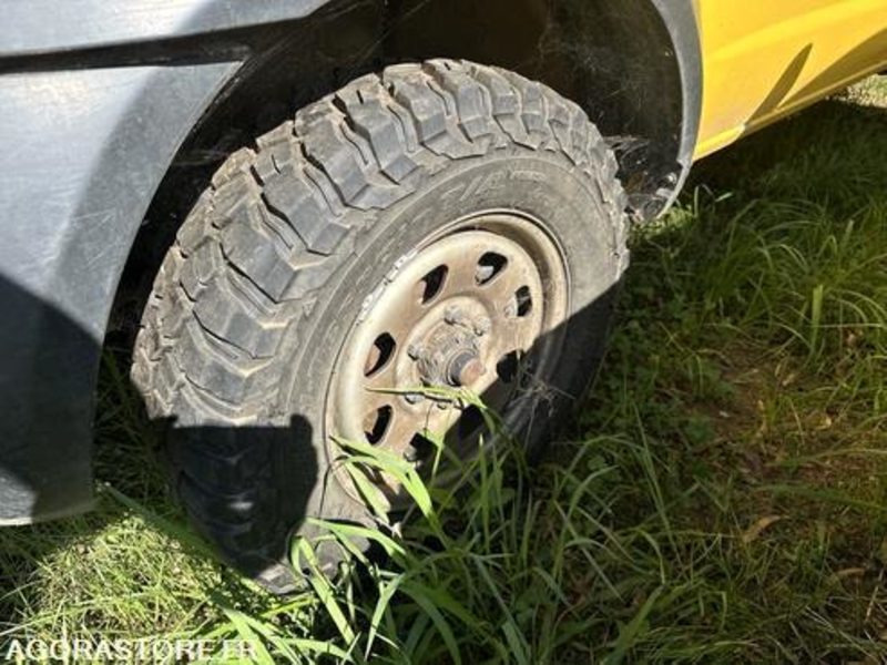 NISSAN NAVARRA - 2010 - 256672KM - AZ379QR - Pick-up: slika NISSAN NAVARRA - 2010 - 256672KM - AZ379QR - Pick-up NISSAN NAVARRA - 2010 - 256672KM - AZ379QR - Pick-up: slika NISSAN NAVARRA - 2010 - 256672KM - AZ379QR - Pick-up