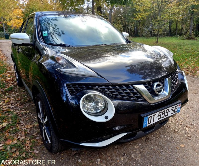 NIssan juke 2015 - SUV: slika NIssan juke 2015 - SUV NIssan juke 2015 - SUV: slika NIssan juke 2015 - SUV