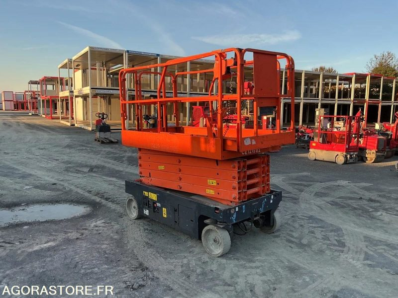 Nacelle electrique à ciseaux 12 m GENIE GS3246 - Škarasta podizna platforma: slika Nacelle electrique à ciseaux 12 m GENIE GS3246 - Škarasta podizna platforma Nacelle electrique à ciseaux 12 m GENIE GS3246 - Škarasta podizna platforma: slika Nacelle electrique à ciseaux 12 m GENIE GS3246 - Škarasta podizna platforma