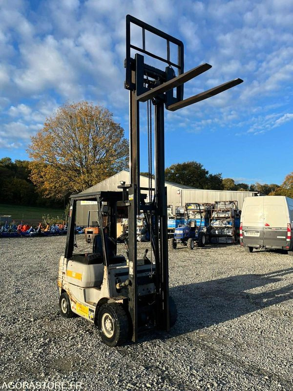 Caterpillar chariot élévateur diesel - Oprema za rukovanje materijalima: slika Caterpillar chariot élévateur diesel - Oprema za rukovanje materijalima Caterpillar chariot élévateur diesel - Oprema za rukovanje materijalima: slika Caterpillar chariot élévateur diesel - Oprema za rukovanje materijalima